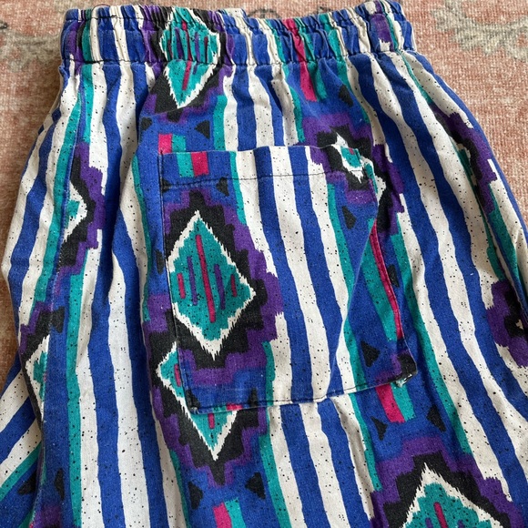 Fun printed joggers - Picture 2 of 3